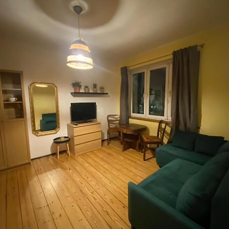 Appartamento Kameralne Cale Mieszkanie 31M2 Z Prywatnym Darmowym Parkingiem Sopot Esterno foto