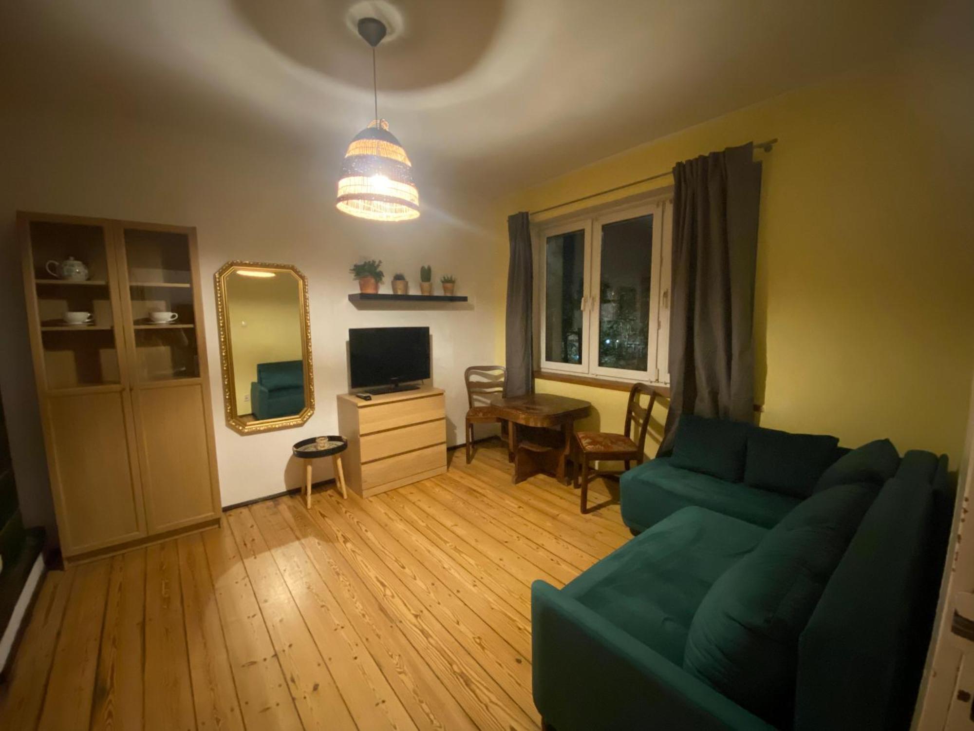 Appartamento Kameralne Cale Mieszkanie 31M2 Z Prywatnym Darmowym Parkingiem Sopot Esterno foto